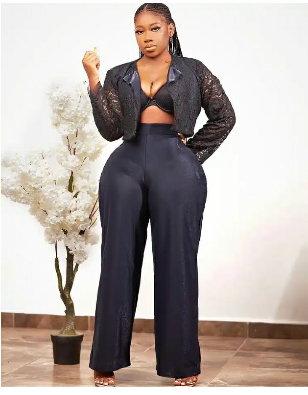 Obengfo, Exercise Or Waist Trainer? – IG Model, Shugatiti Gets People Talking With Her New Curvy Shape