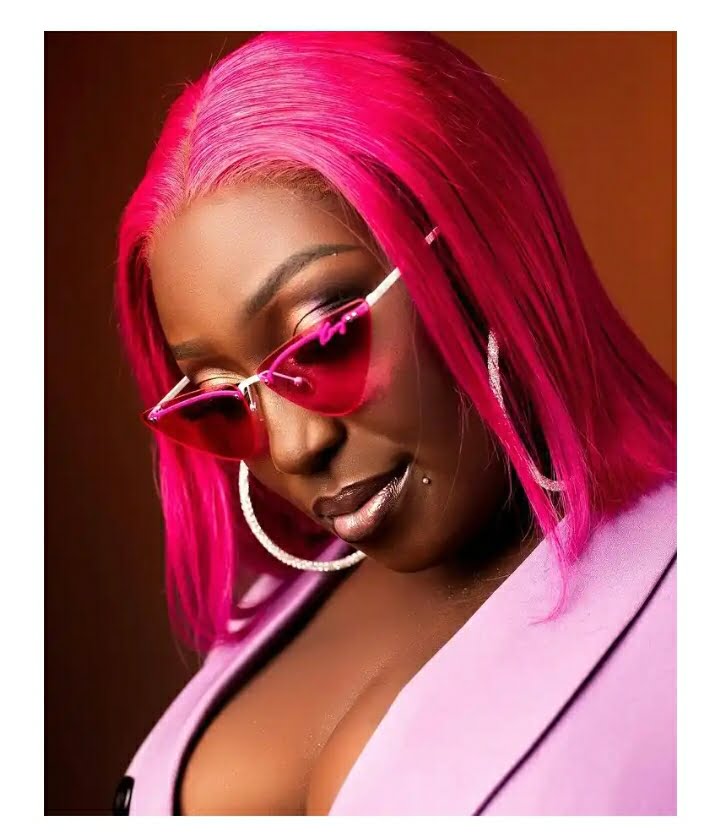 Boss Chick: Eno Barony Swags Up In Sensual Photos to Make A Huge Statement