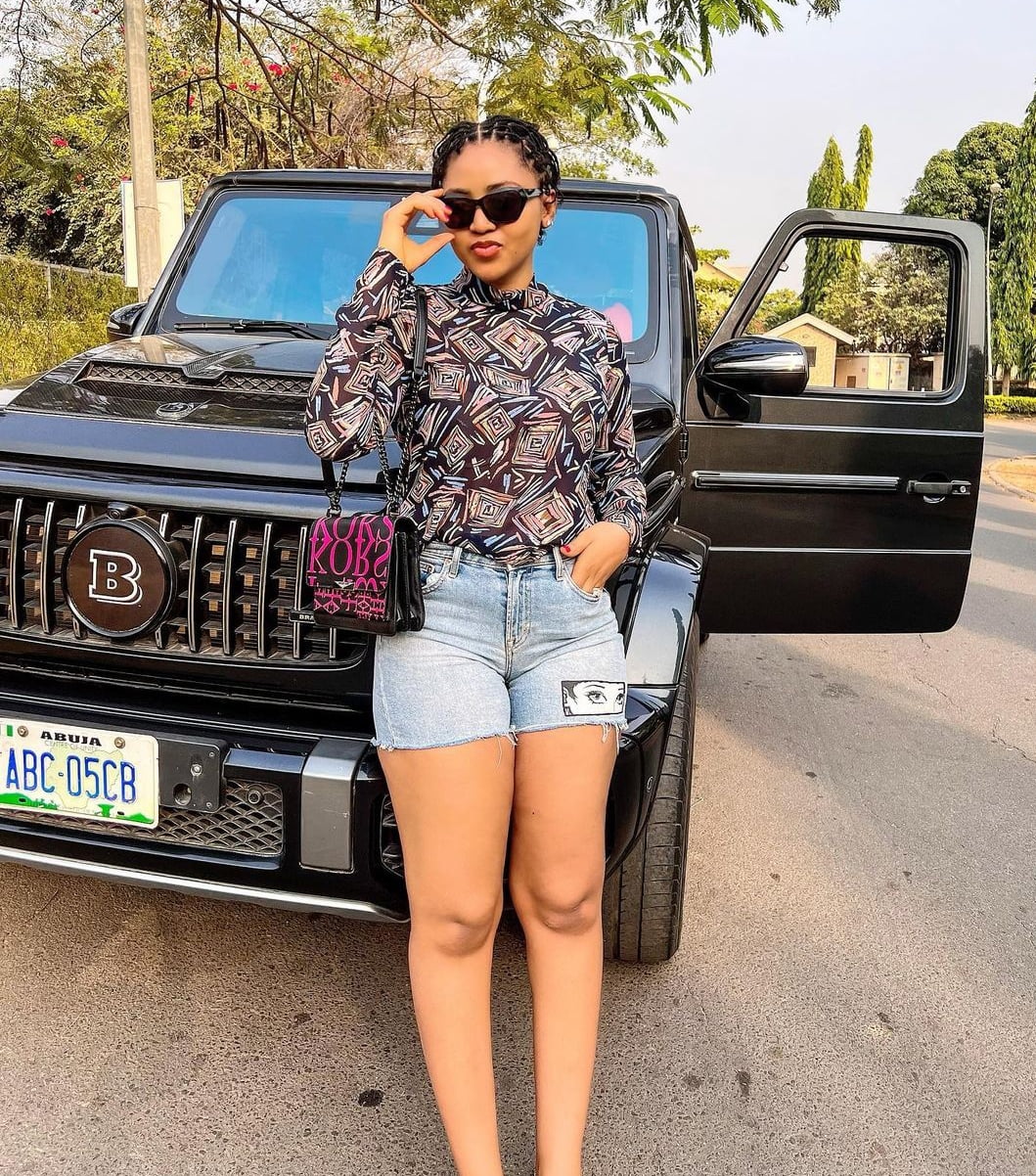 Simple and delightful: Regina Daniels gets fans gushing after sharing new photos